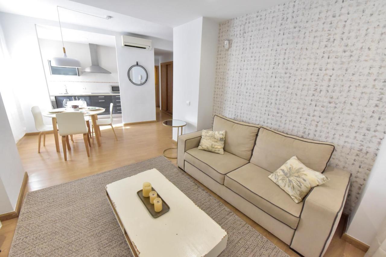New! Retro Apartment In Central Neighbourhood Seville Luaran gambar